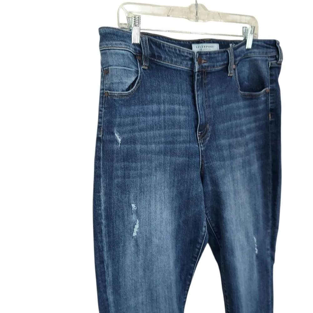 Like New Liverpool Girlfriend ECO Logical Denim Jeans